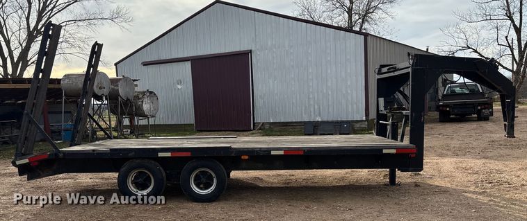 image for item ED2442 1991 Shop Built equipment trailer