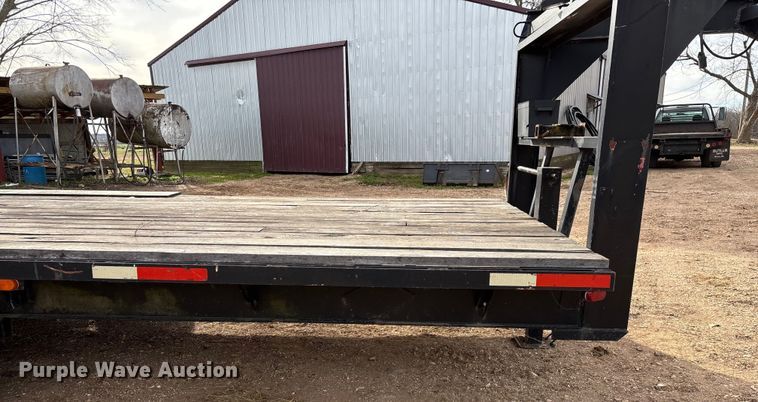 image for item ED2442 1991 Shop Built equipment trailer