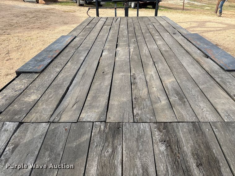 image for item ED2442 1991 Shop Built equipment trailer