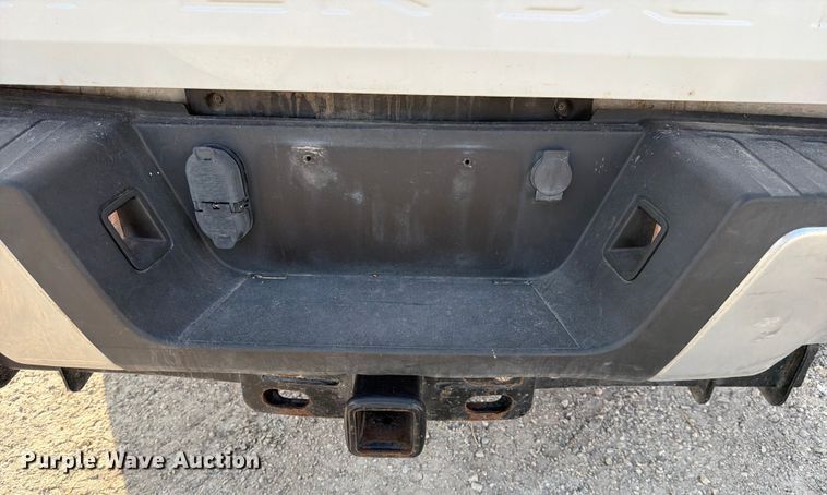 image for item ED5039 2018 Ford F250 Super Duty XL Crew Cab pickup truck