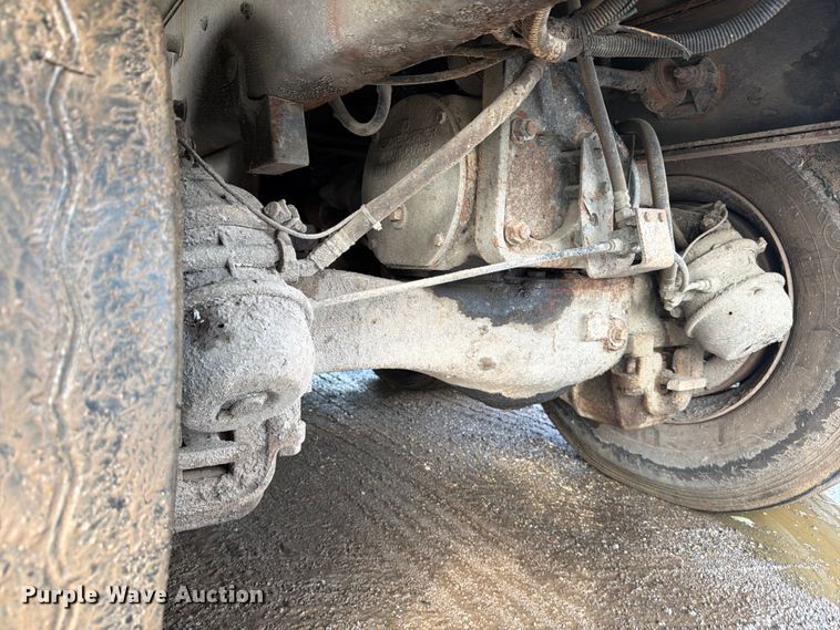 image for item ED5048 1999 Mack refuse truck