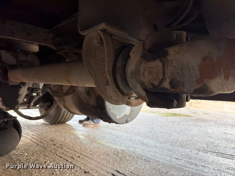 image for item ED5048 1999 Mack refuse truck