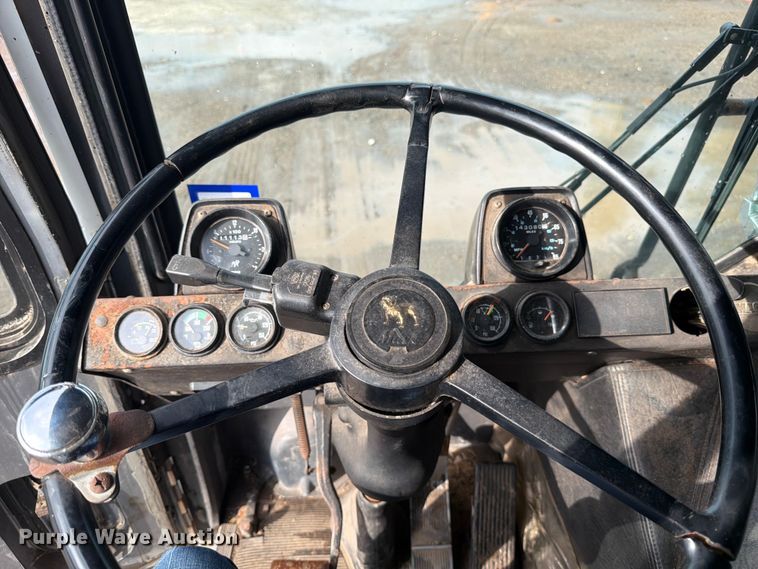 image for item ED5048 1999 Mack refuse truck