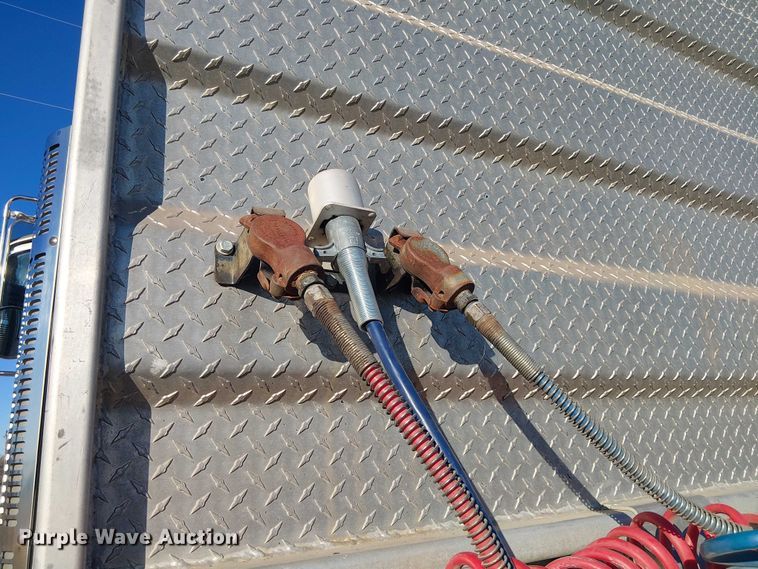 image for item EE1382 1979 GMC General semi truck