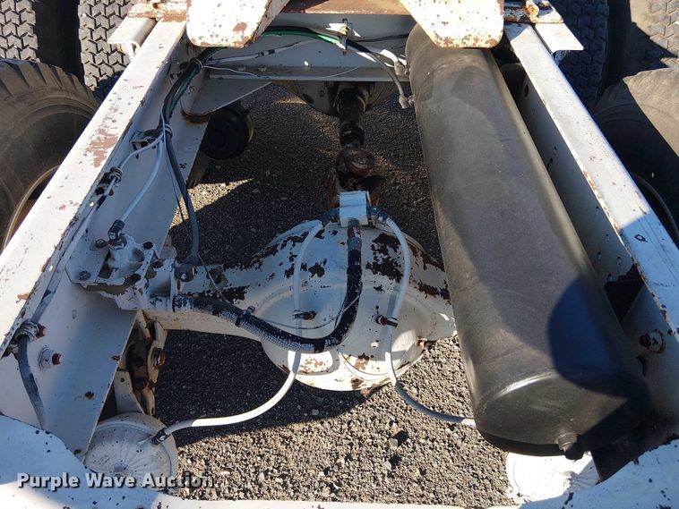 image for item EE1382 1979 GMC General semi truck