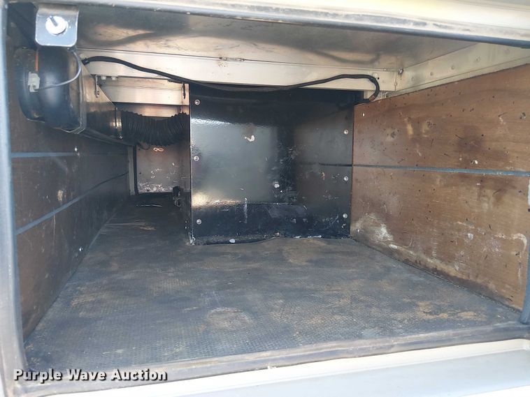 image for item EE1382 1979 GMC General semi truck