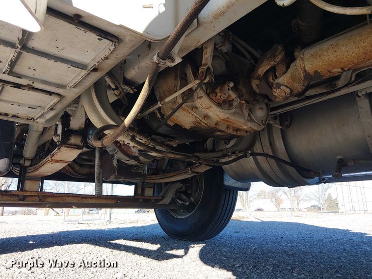 image for item EE1382 1979 GMC General semi truck