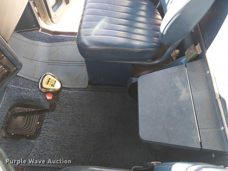 image for item EE1382 1979 GMC General semi truck