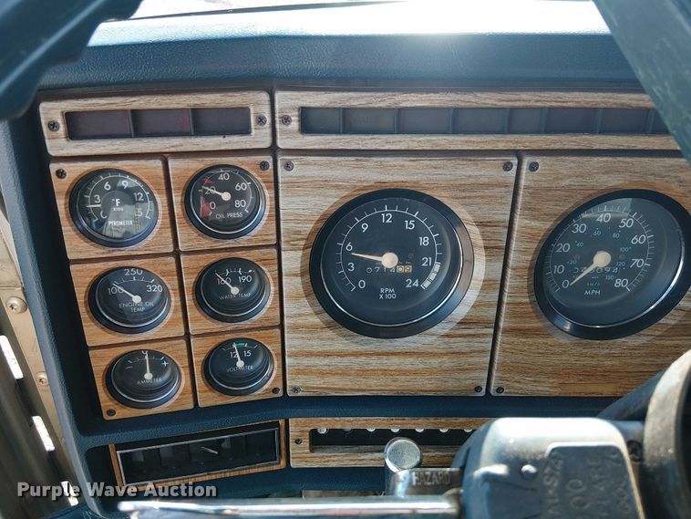 image for item EE1382 1979 GMC General semi truck