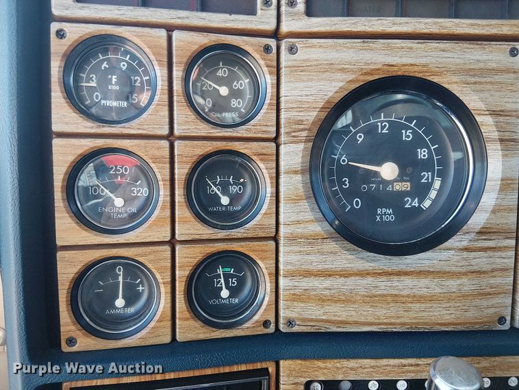 image for item EE1382 1979 GMC General semi truck