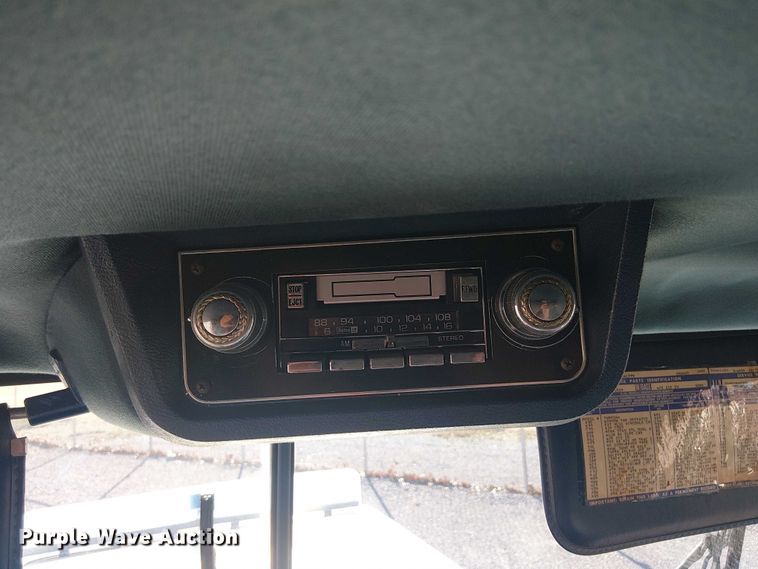 image for item EE1382 1979 GMC General semi truck