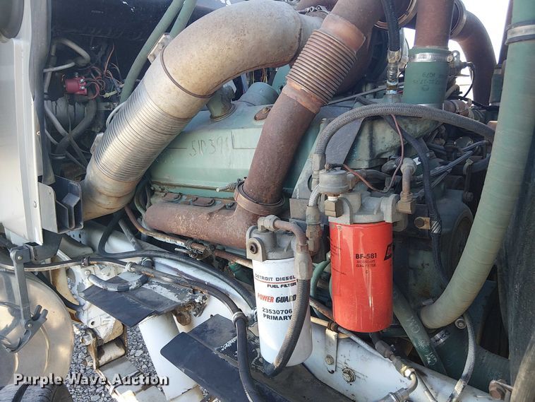 image for item EE1382 1979 GMC General semi truck