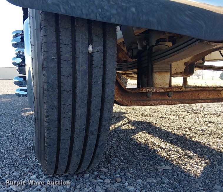 image for item EE1382 1979 GMC General semi truck