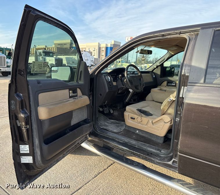 image for item EE3378 2014 Ford F150 SuperCrew pickup truck