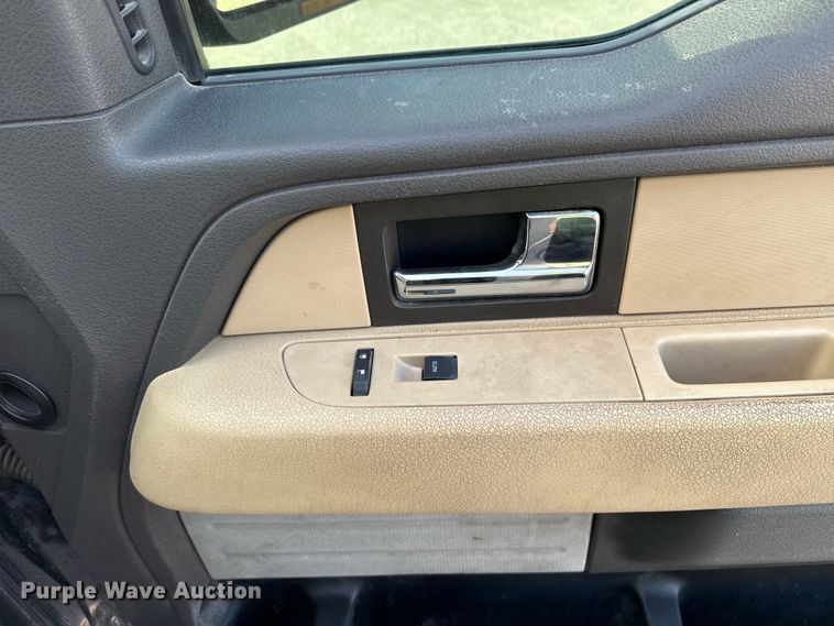 image for item EE3378 2014 Ford F150 SuperCrew pickup truck