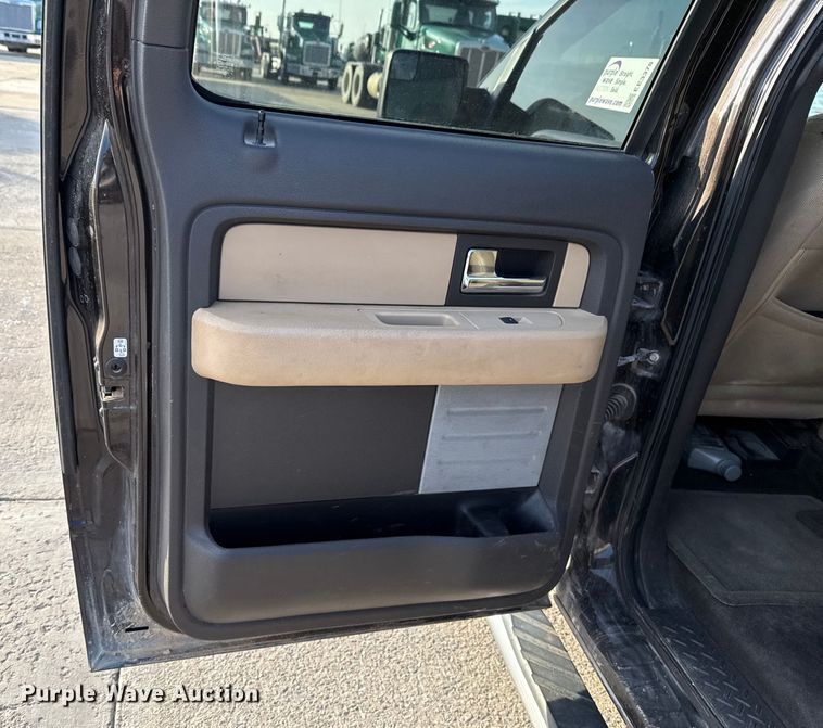 image for item EE3378 2014 Ford F150 SuperCrew pickup truck