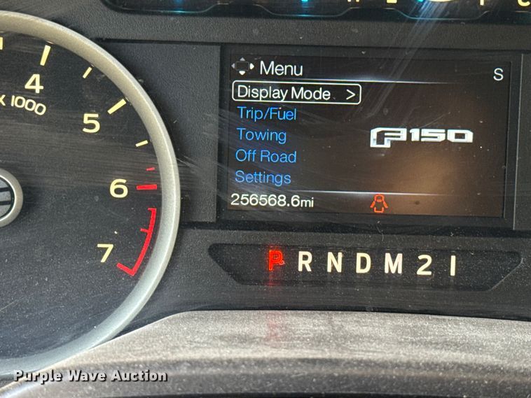 image for item EE3379 2016 Ford F150 SuperCrew pickup truck