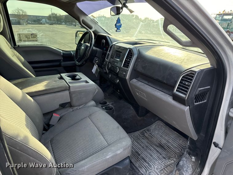 image for item EE3379 2016 Ford F150 SuperCrew pickup truck