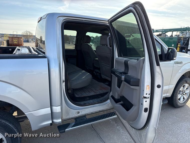 image for item EE3379 2016 Ford F150 SuperCrew pickup truck