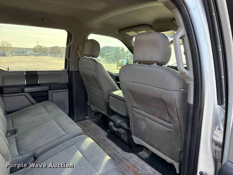 image for item EE3379 2016 Ford F150 SuperCrew pickup truck