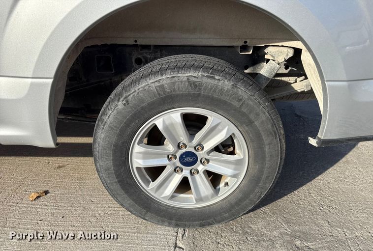 image for item EE3379 2016 Ford F150 SuperCrew pickup truck