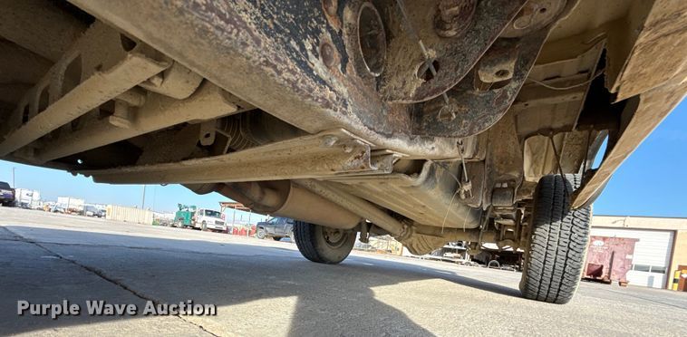 image for item EE3381 2005 Chevrolet Silverado 2500HD pickup truck