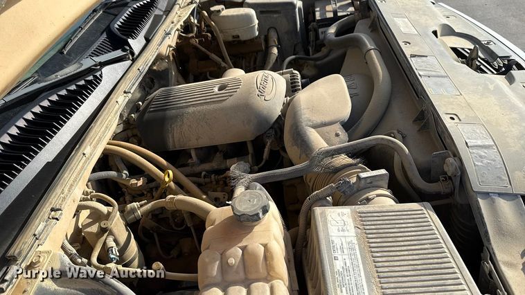 image for item EE3381 2005 Chevrolet Silverado 2500HD pickup truck