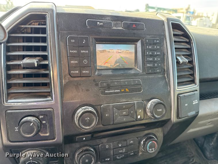 image for item EE3382 2017 Ford F150 SuperCrew pickup truck