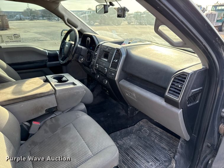 image for item EE3382 2017 Ford F150 SuperCrew pickup truck