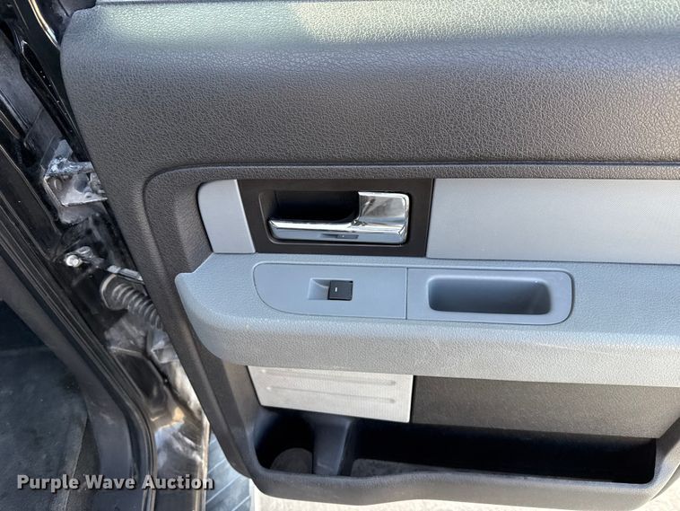 image for item EE3383 2014 Ford F150 SuperCrew pickup truck