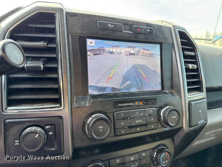 image for item EE3384 2019 Ford F150 SuperCrew pickup truck