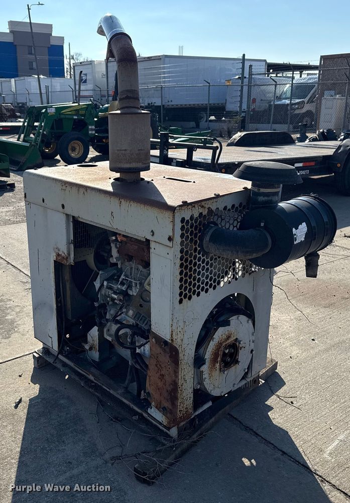 image for item EE3386 John Deere 4045TF285 power unit