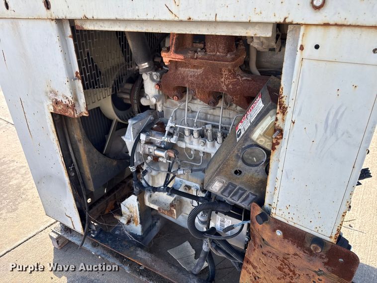 image for item EE3386 John Deere 4045TF285 power unit