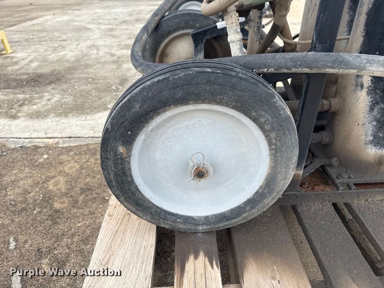 image for item EE3391 Des-Case TC-Cart differential fluid pump