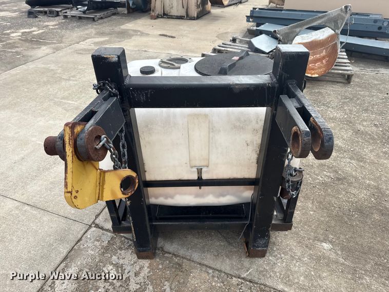 image for item EE3395 MB KNMB00M poly tank