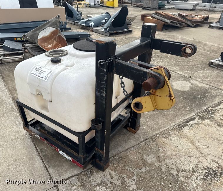 image for item EE3395 MB KNMB00M poly tank