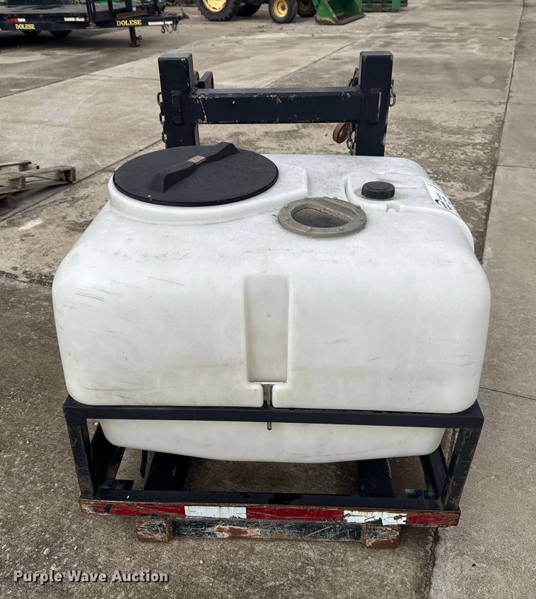 image for item EE3395 MB KNMB00M poly tank