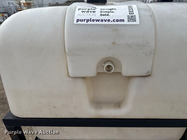 image for item EE3395 MB KNMB00M poly tank