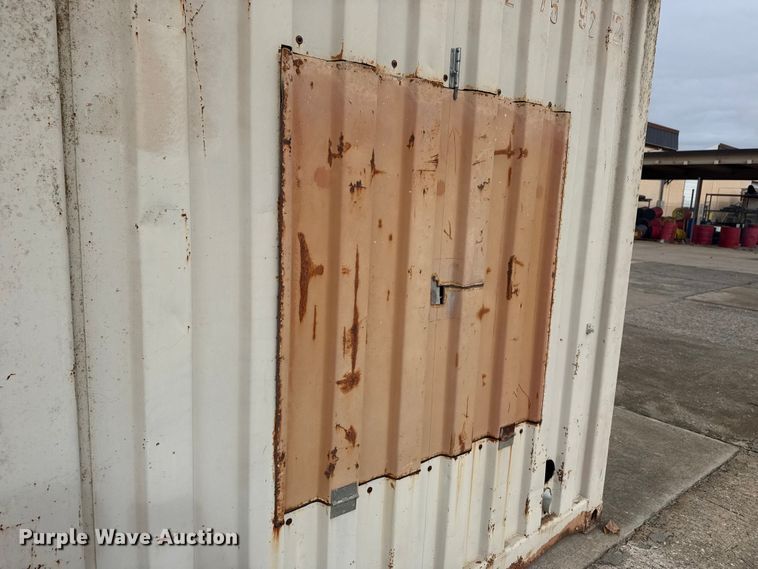 image for item EE3396 1989 Hyundai Precision HD-1CC-4205 shipping container