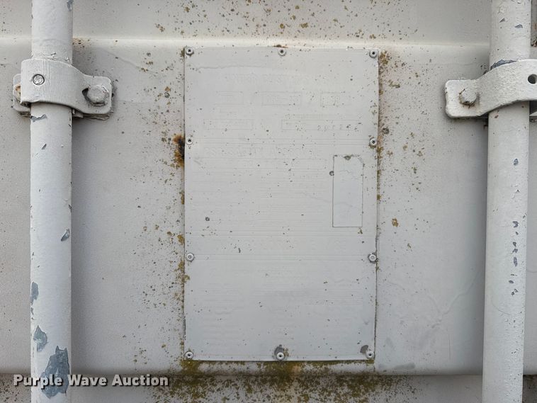 image for item EE3396 1989 Hyundai Precision HD-1CC-4205 shipping container