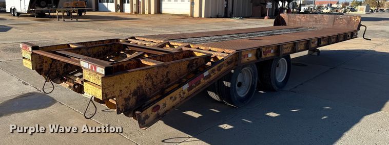 image for item EE3399 1980 Belshe T8 equipment trailer