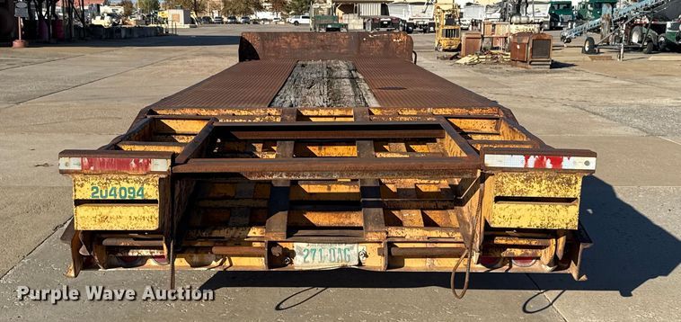 image for item EE3399 1980 Belshe T8 equipment trailer