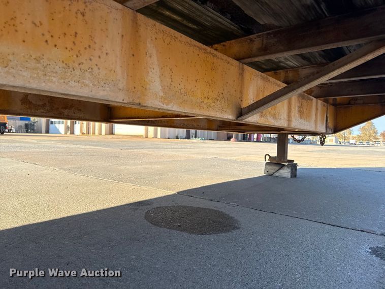 image for item EE3399 1980 Belshe T8 equipment trailer