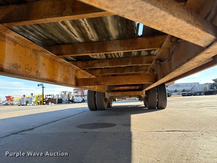 image for item EE3399 1980 Belshe T8 equipment trailer