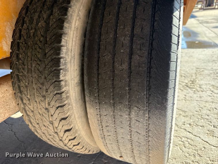 image for item EE3399 1980 Belshe T8 equipment trailer