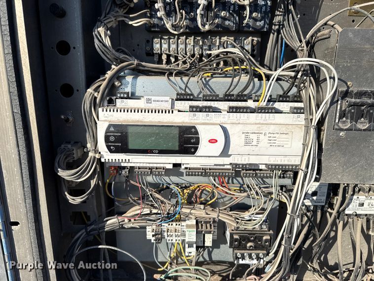 image for item EE3401 2006 J-J-N Enterprises utility trailer