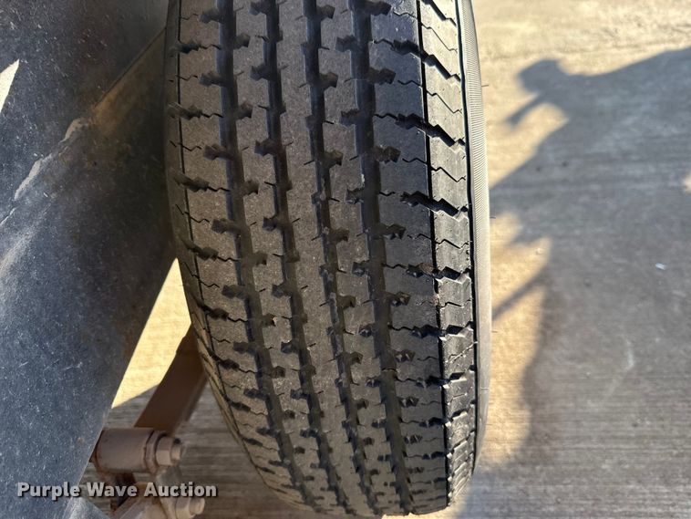 image for item EE3401 2006 J-J-N Enterprises utility trailer