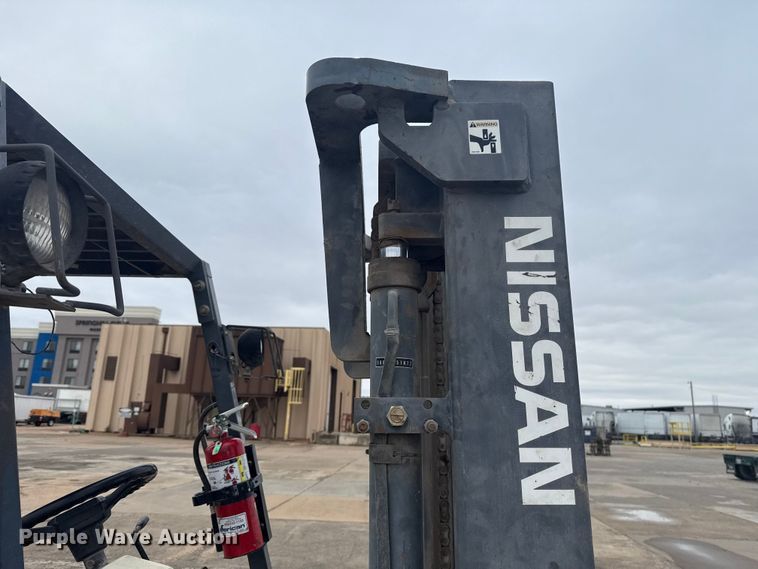 image for item EE3420 Nissan BGF03H45V forklift