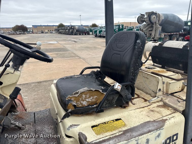 image for item EE3420 Nissan BGF03H45V forklift