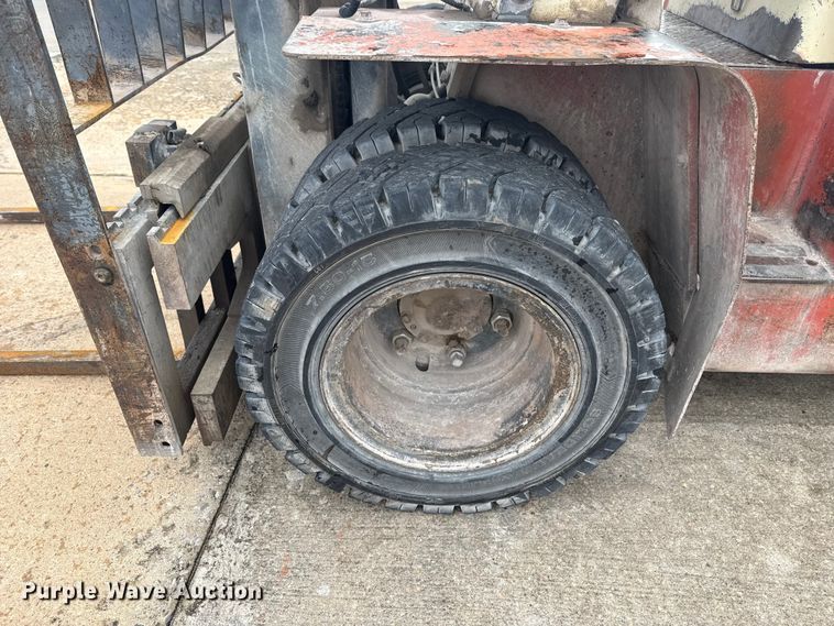 image for item EE3420 Nissan BGF03H45V forklift